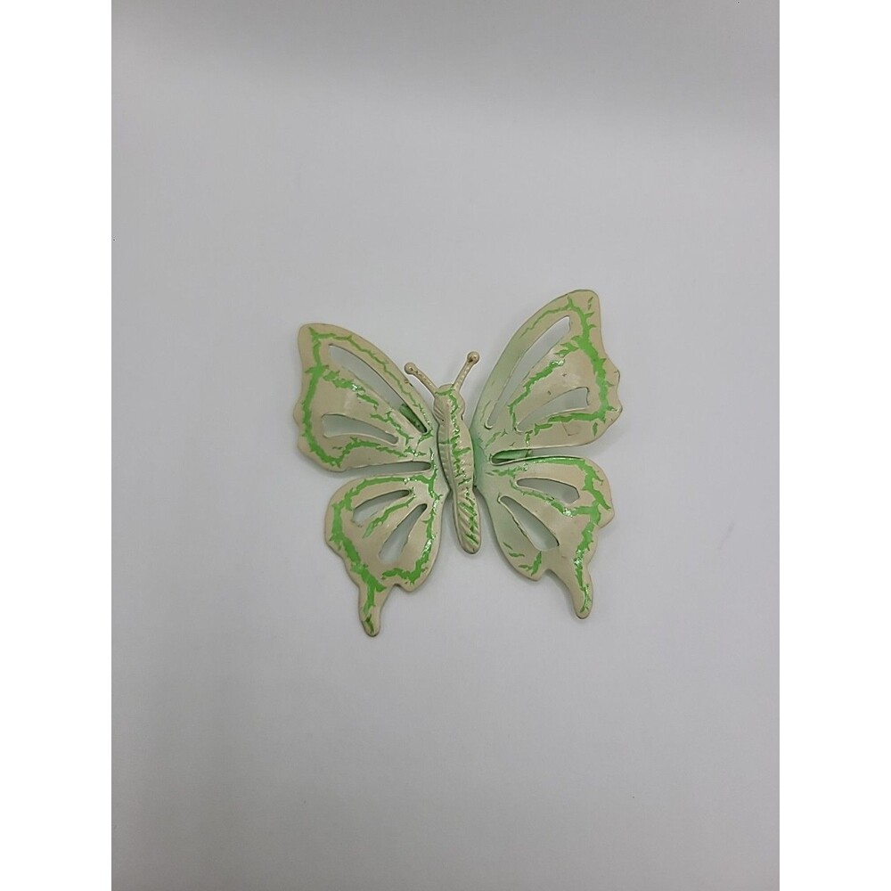 Vintage Style Butterfly Brooch Cream Green Enamel Retro Nature Spring Pin - Picture 9 of 10